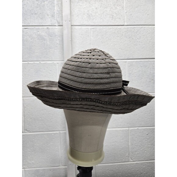 Gap Black and White Hat with Bow Sz S/M - Picture 4 of 6